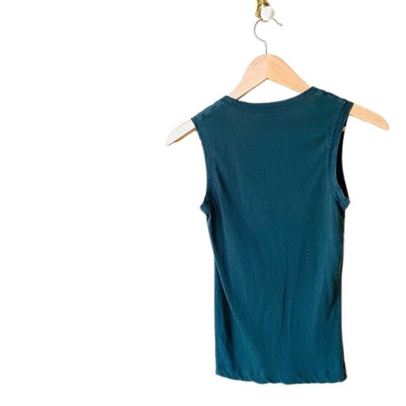 𝅺tristan Forest Green Tank Top - Picture 3 of 3